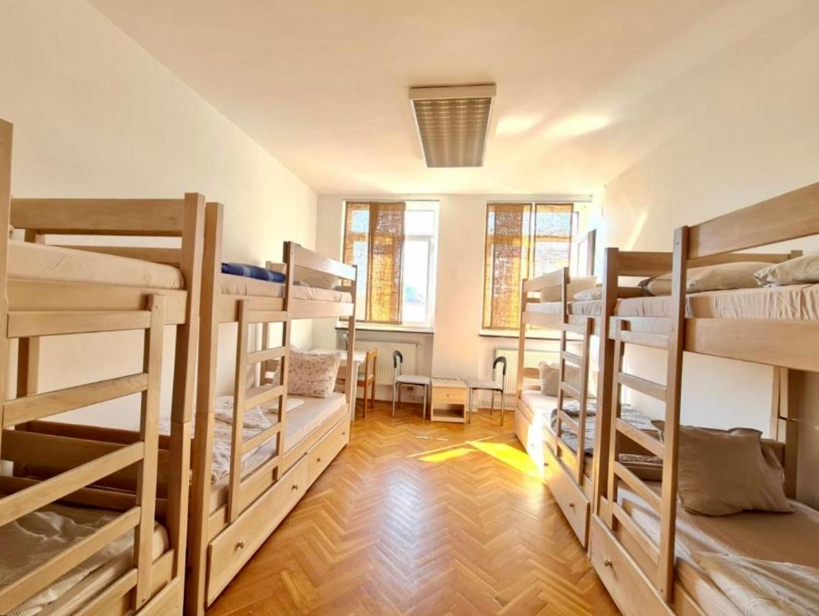 Bishnu Zagreb