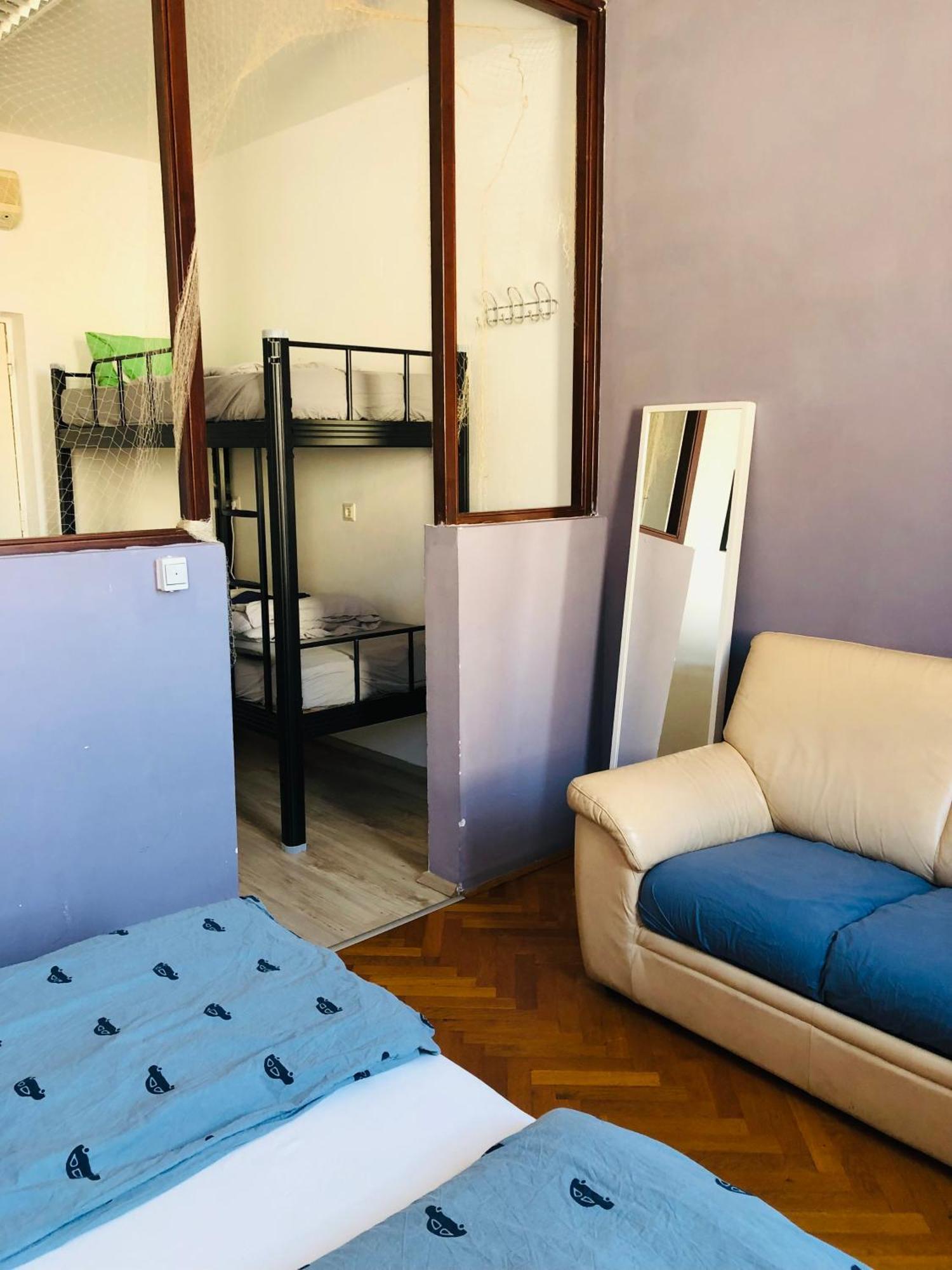 Auberge de jeunesse Bishnu